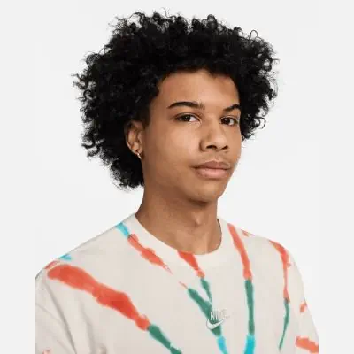 Maglietta Nike Sportswear Premium Essentials Uomo Marrone EKINSPORT