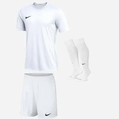 Pack Nike Strike IV (3 pièces) | Maillot + Short + Chaussettes de football |