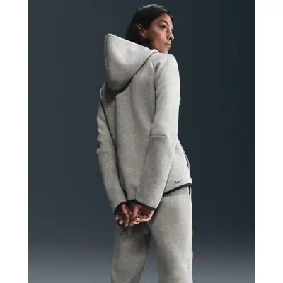 Nike Sportswear Grauer Nike Pulli Ohne Kapuze Nike Tech Fleece