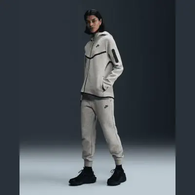 Nike tech fleece bottoms grey store