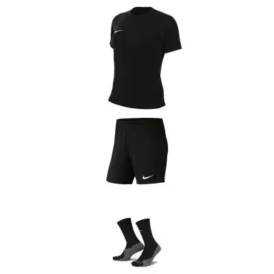 Womens nike shorts and shirt set new arrivals