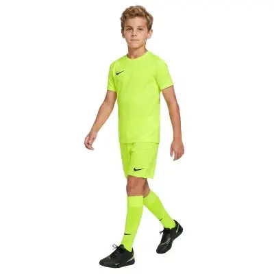 pack nike park 8 pour enfant maillot short chaussettes jaune fluo pack nike park 8 pour enfant maillot short chaussettes jaune fluo