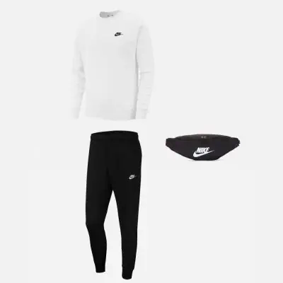 Nike sweatshirt and joggers discount