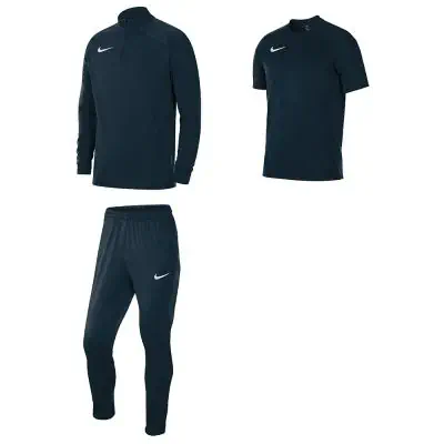 Ensemble de Training-Fitness Nike pour Homme. maillot, haut 1/4 zip d'entraînement et pantalon d'entraînement.