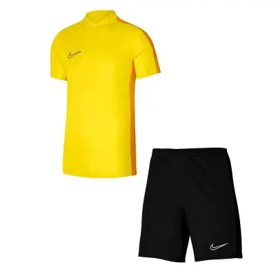 Set di prodotti Nike Academy 23 per Bambino. Polo Short EKINSPORT