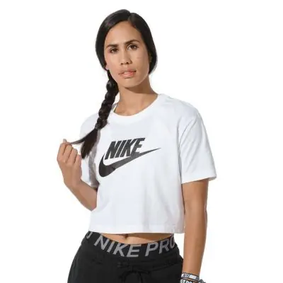 Tee Shirt Nike Sportswear Essential Blanc pour Femme EKINSPORT