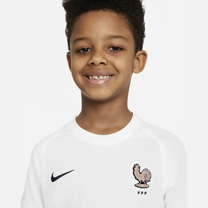 ensemble foot nike fff 2022 exterieur blanc enfant cz0350 100 ensemble foot nike fff 2022 exterieur blanc enfant cz0350 100