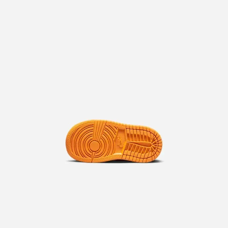chaussures jordan 1 mid se noir et orange enfant fj4926 008 chaussures jordan 1 mid se noir et orange enfant fj4926 008