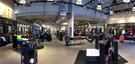 Nike Store Polygone - Interieur