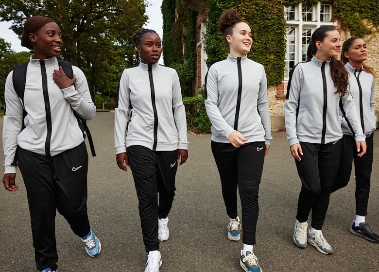 Collection Nike Academy 23 pour les clubs