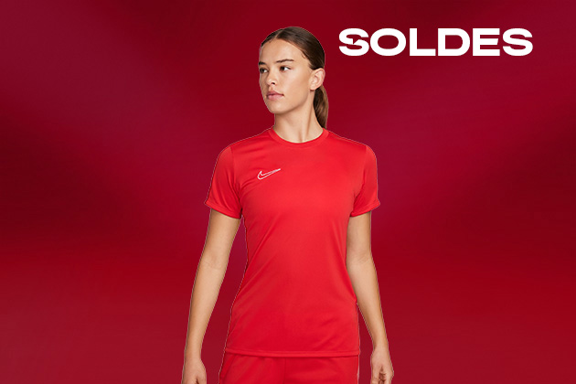 Vêtements Nike en promo pour Femme