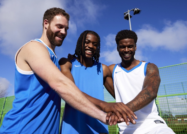 tenues de sport nike adidas puma