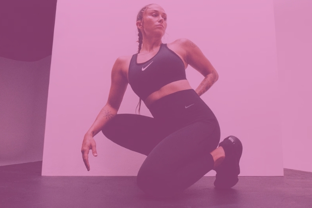 Vêtements Nike pour Femme en promo